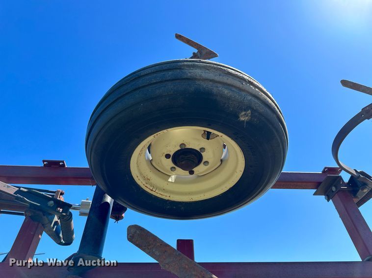 image for item NP9405 Kent 5323V  field cultivator