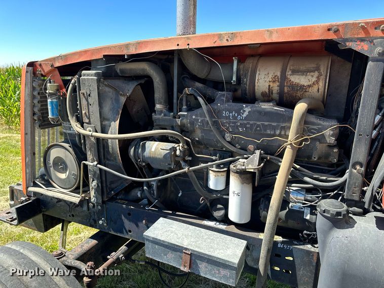 image for item NP9406 1982 Allis-Chalmers 8070  tractor