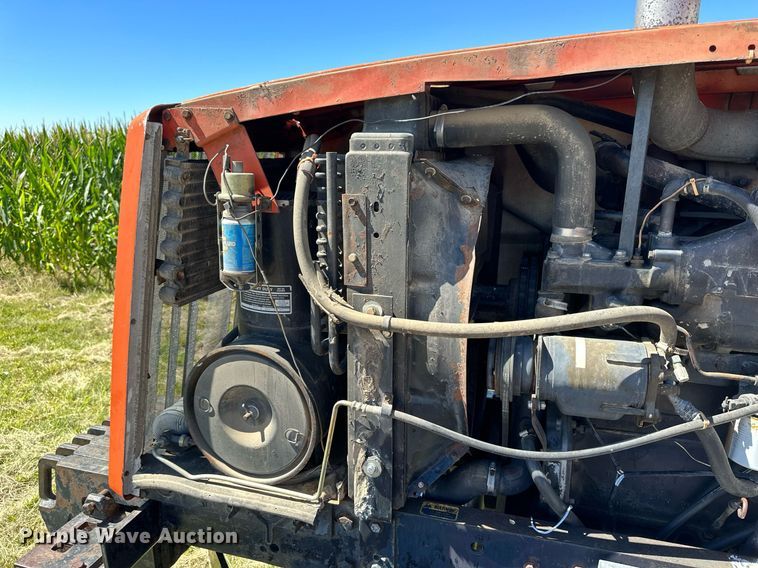 image for item NP9406 1982 Allis-Chalmers 8070  tractor