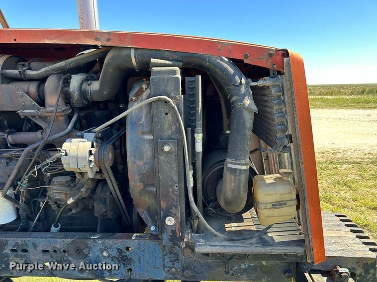 image for item NP9406 1982 Allis-Chalmers 8070  tractor