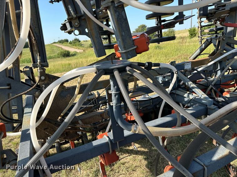 image for item NP9413 Flex-coil 5000  air seeder