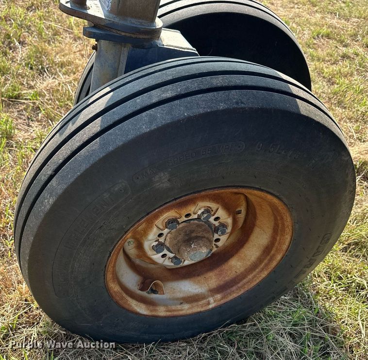 image for item NP9413 Flex-coil 5000  air seeder