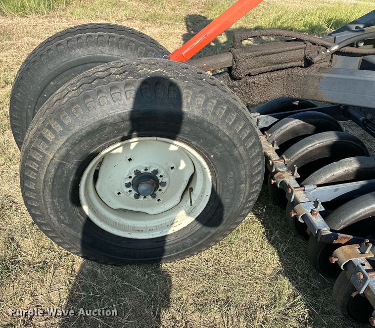 image for item NP9413 Flex-coil 5000  air seeder