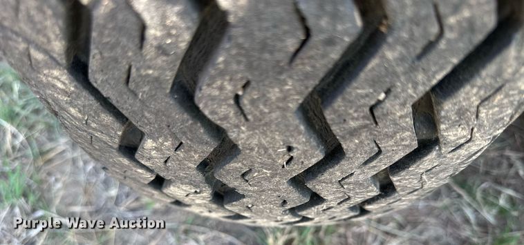 image for item NP9413 Flex-coil 5000  air seeder