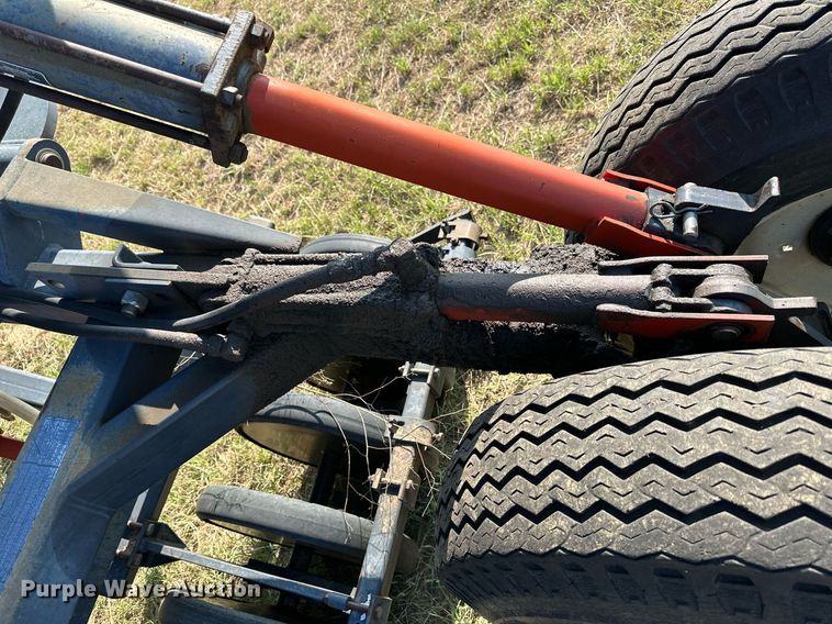 image for item NP9413 Flex-coil 5000  air seeder