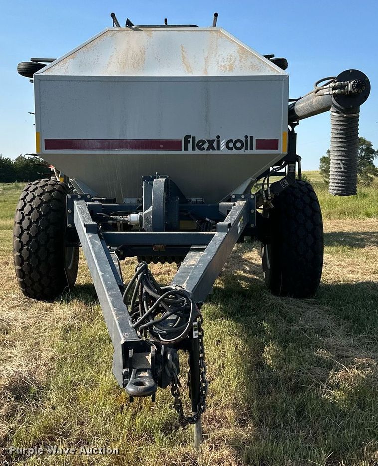 image for item NP9413 Flex-coil 5000  air seeder