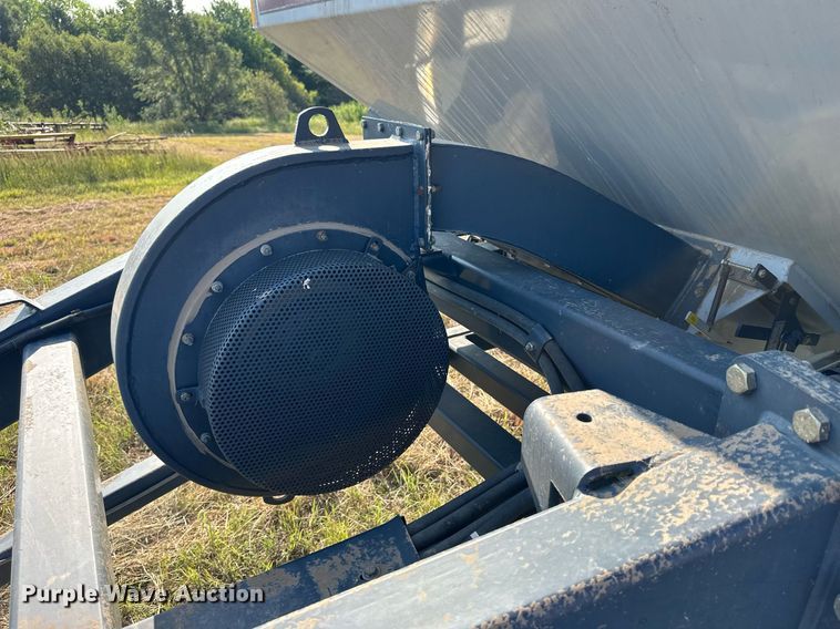 image for item NP9413 Flex-coil 5000  air seeder