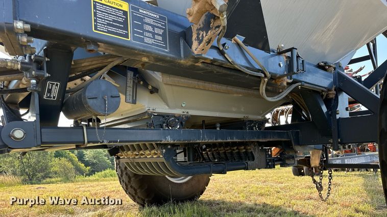 image for item NP9413 Flex-coil 5000  air seeder