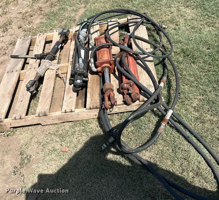 image for item NP9422 Tools