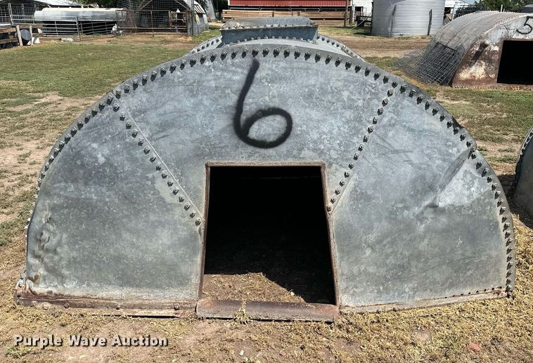 image for item NP9427 Livestock equipment