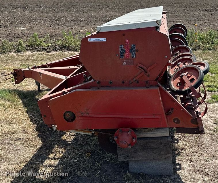 image for item NP9430 International 510  grain drill