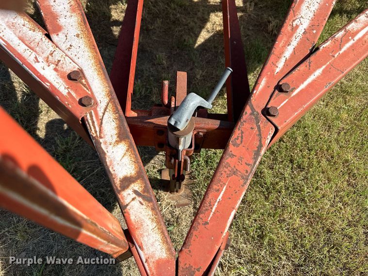 image for item NP9432 International 510  grain drill