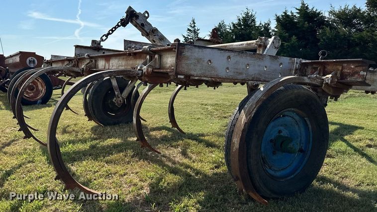 image for item NP9434 Chisel