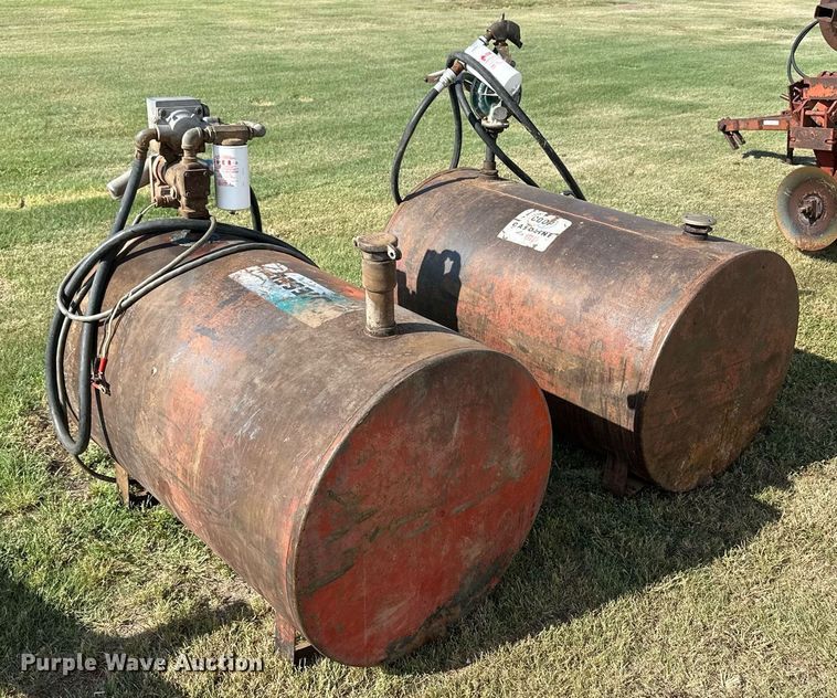 image for item NP9435 (2) Fuel tanks