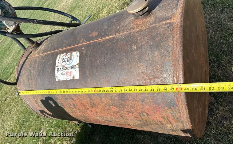 image for item NP9435 (2) Fuel tanks