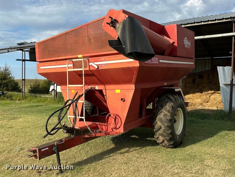 image for item NP9443 E-Z Trail 500  grain cart