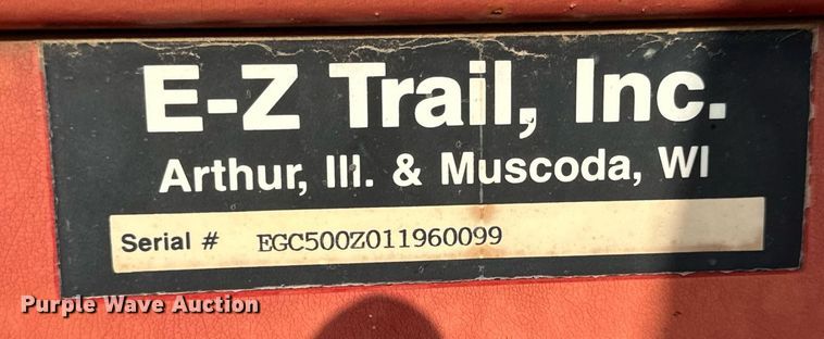 image for item NP9443 E-Z Trail 500  grain cart