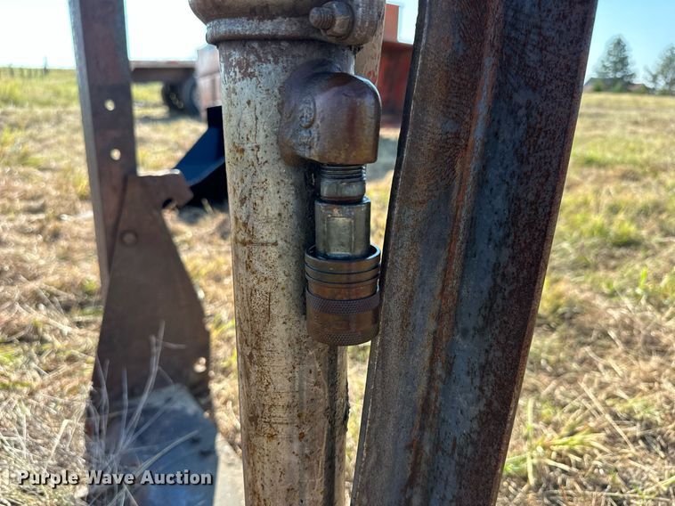 image for item NP9456 Grapple