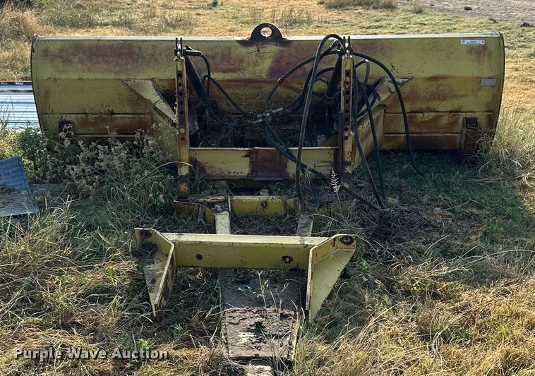 image for item NP9463 Degelman 10 STD  tractor dozer blade