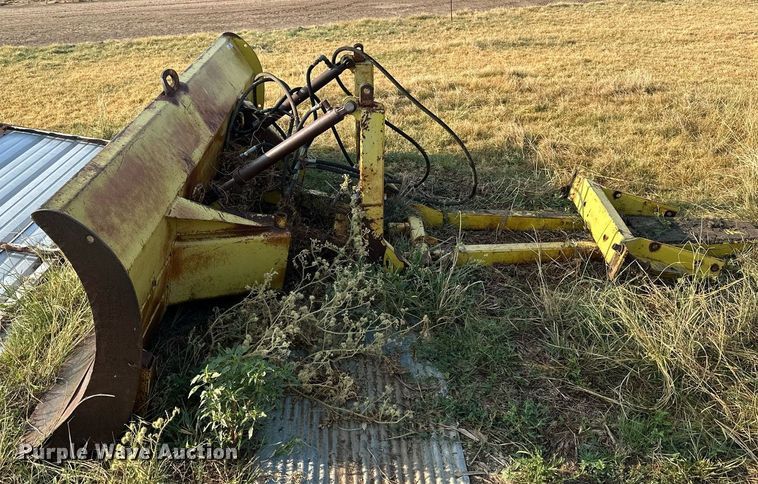 image for item NP9463 Degelman 10 STD  tractor dozer blade