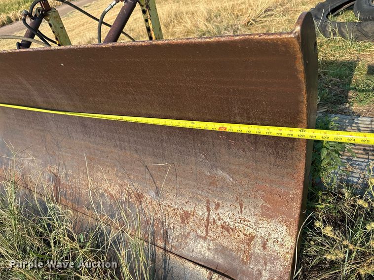 image for item NP9463 Degelman 10 STD  tractor dozer blade