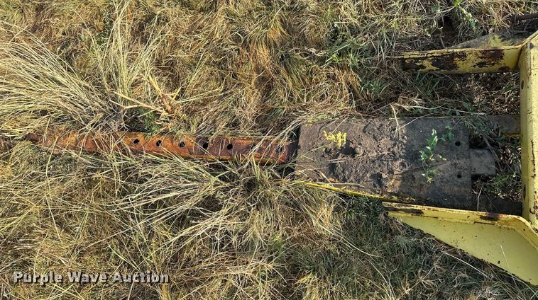 image for item NP9463 Degelman 10 STD  tractor dozer blade