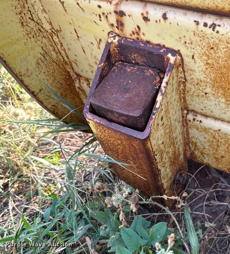 image for item NP9463 Degelman 10 STD  tractor dozer blade