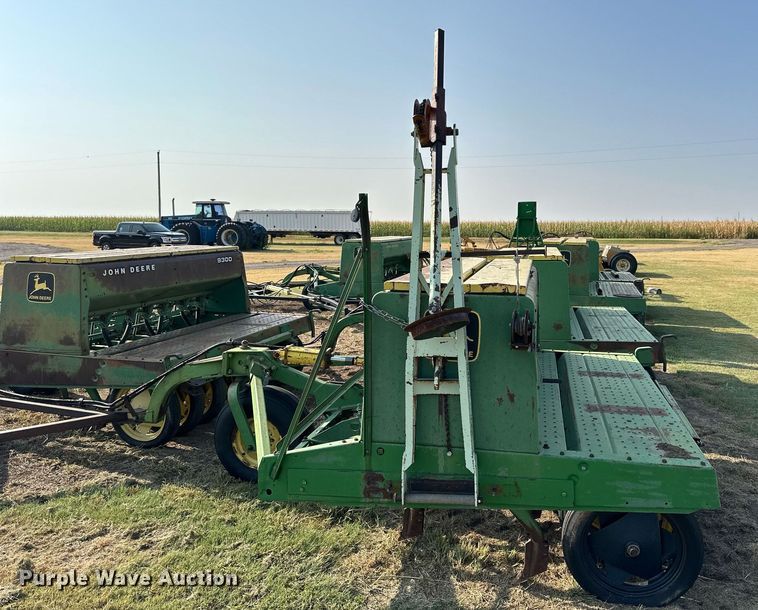image for item NP9464 (3) John Deere 9300 grain drills