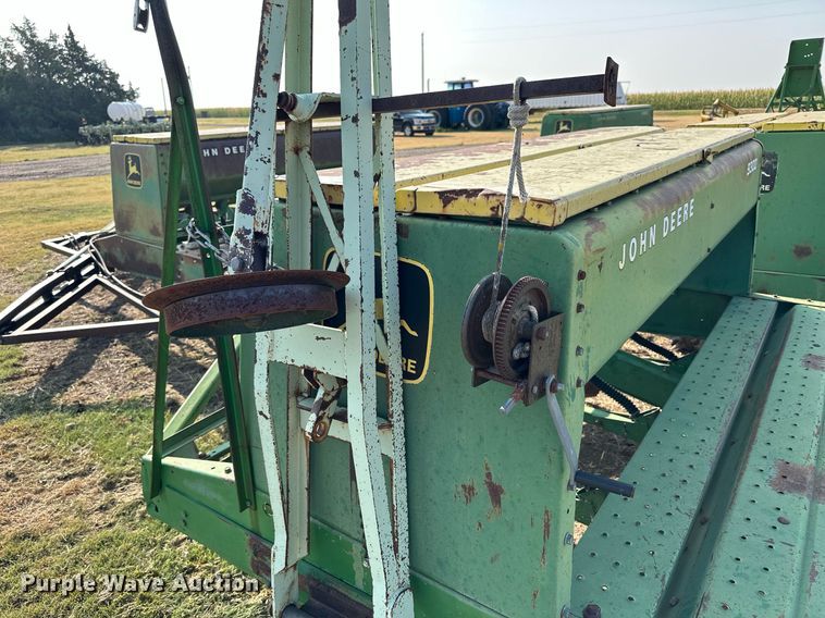 image for item NP9464 (3) John Deere 9300 grain drills