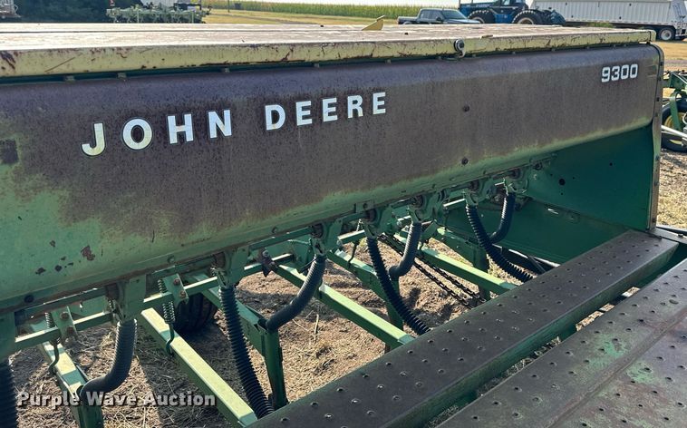 image for item NP9464 (3) John Deere 9300 grain drills