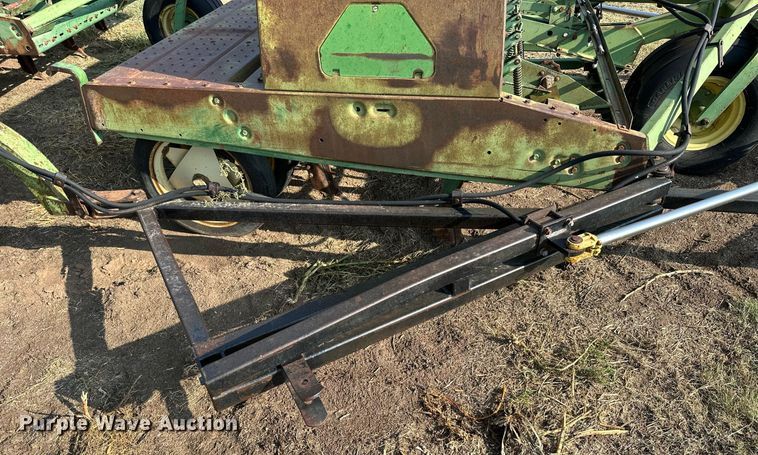 image for item NP9464 (3) John Deere 9300 grain drills