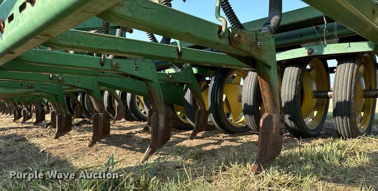 image for item NP9464 (3) John Deere 9300 grain drills