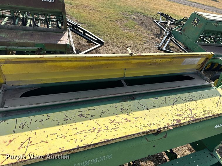 image for item NP9464 (3) John Deere 9300 grain drills