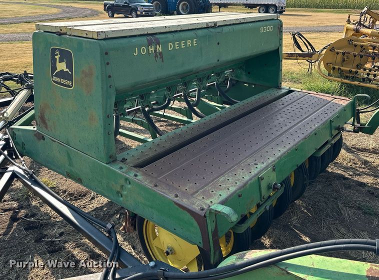 image for item NP9465 (3) John Deere 9300 grain drills