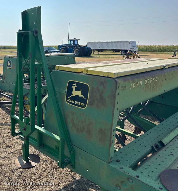 image for item NP9465 (3) John Deere 9300 grain drills