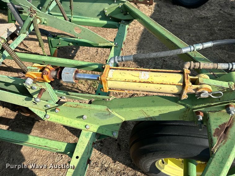 image for item NP9465 (3) John Deere 9300 grain drills