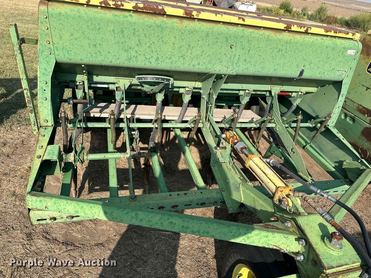 image for item NP9465 (3) John Deere 9300 grain drills
