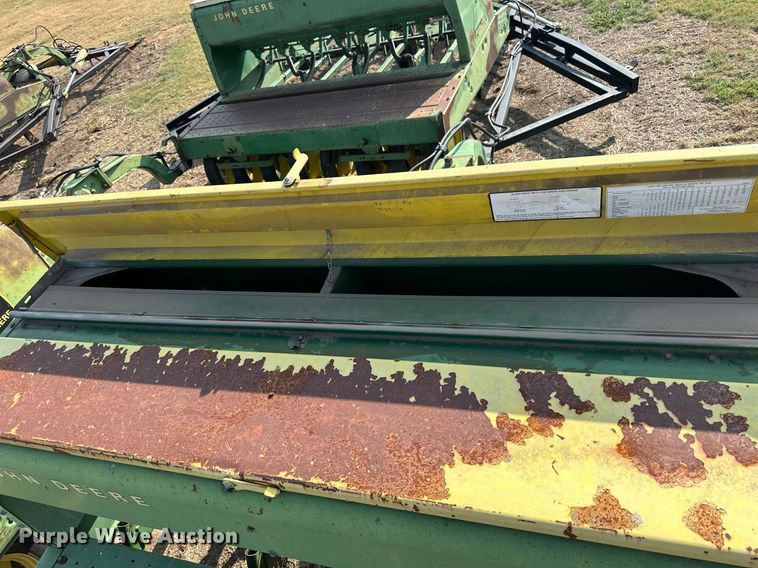 image for item NP9465 (3) John Deere 9300 grain drills