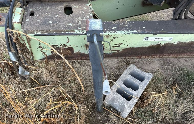 image for item NP9467 Orthman 608-00  grain cart