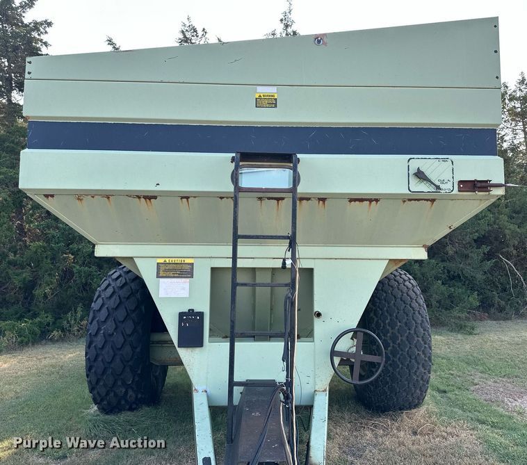 image for item NP9467 Orthman 608-00  grain cart