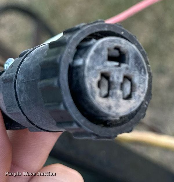 image for item NP9467 Orthman 608-00  grain cart