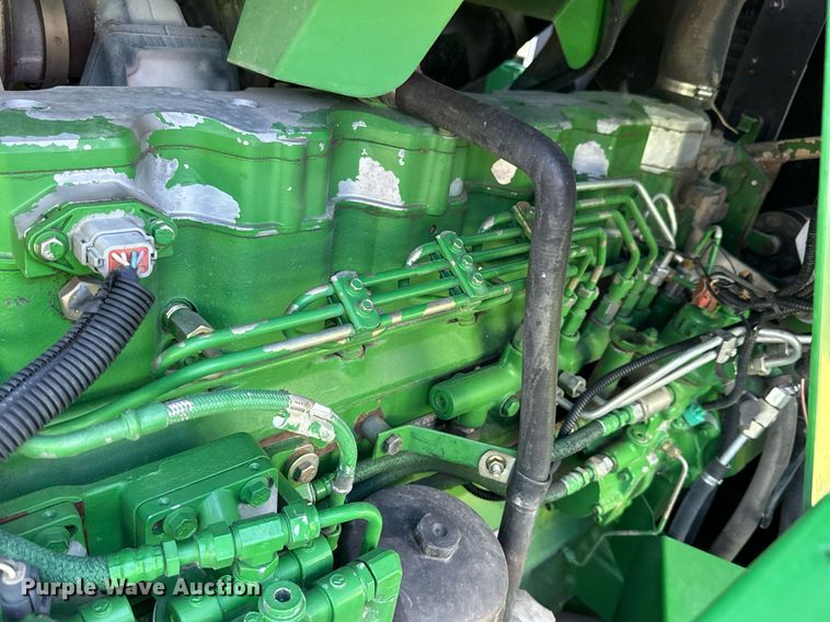 image for item NP9989 2002 John Deere 9750STS  combine
