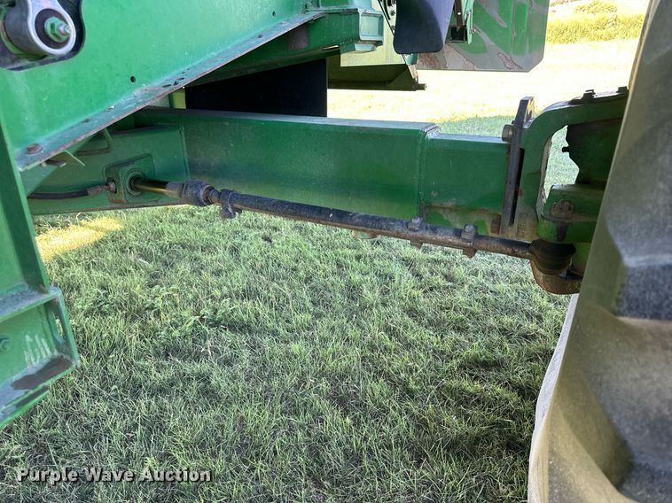 image for item NP9989 2002 John Deere 9750STS  combine