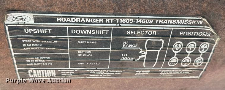 image for item NP9991 1986 Ford 9000  grain truck