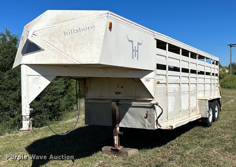 image for item NP9997 1990 Hillsboro  livestock trailer