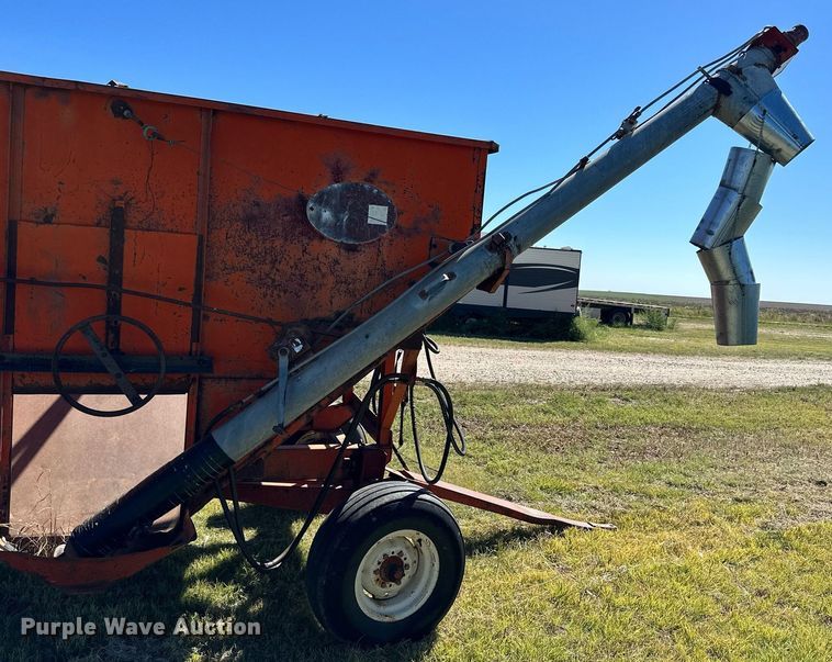 image for item NP9998 Kory Farms  gravity wagon