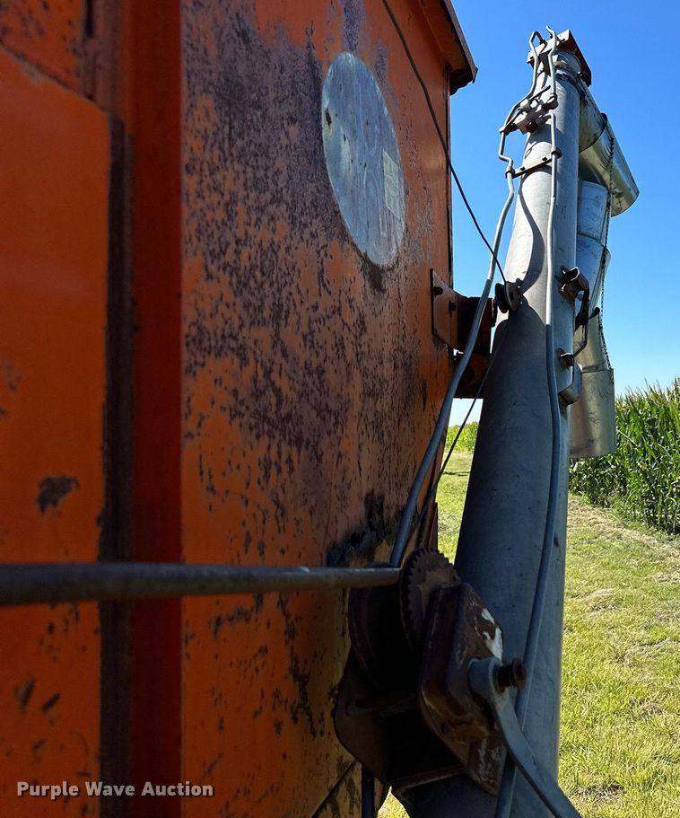 image for item NP9998 Kory Farms  gravity wagon