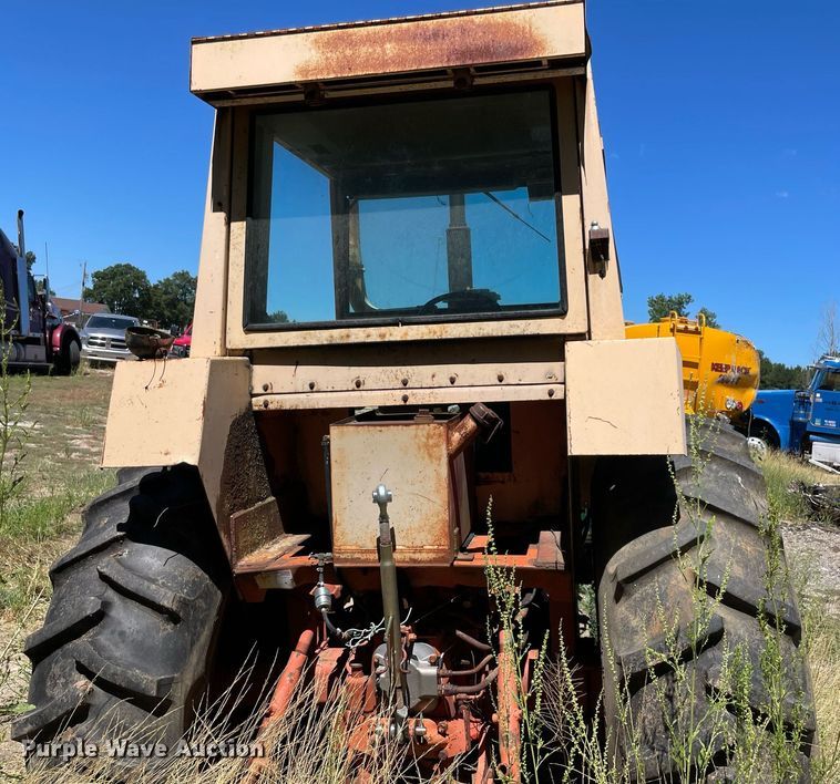 image for item NT9479 Case  tractor