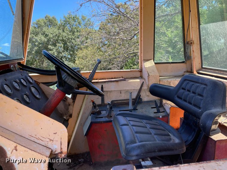 image for item NT9479 Case  tractor