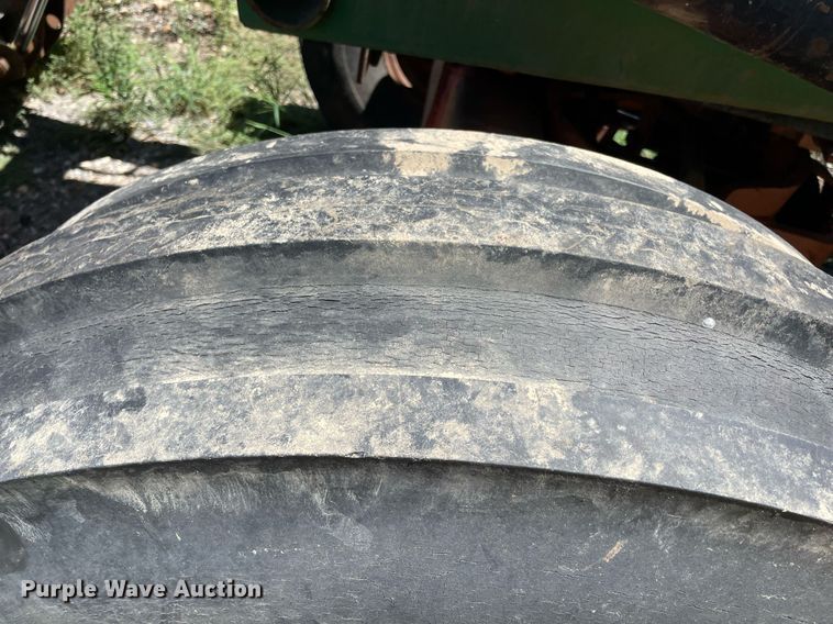 image for item NT9479 Case  tractor